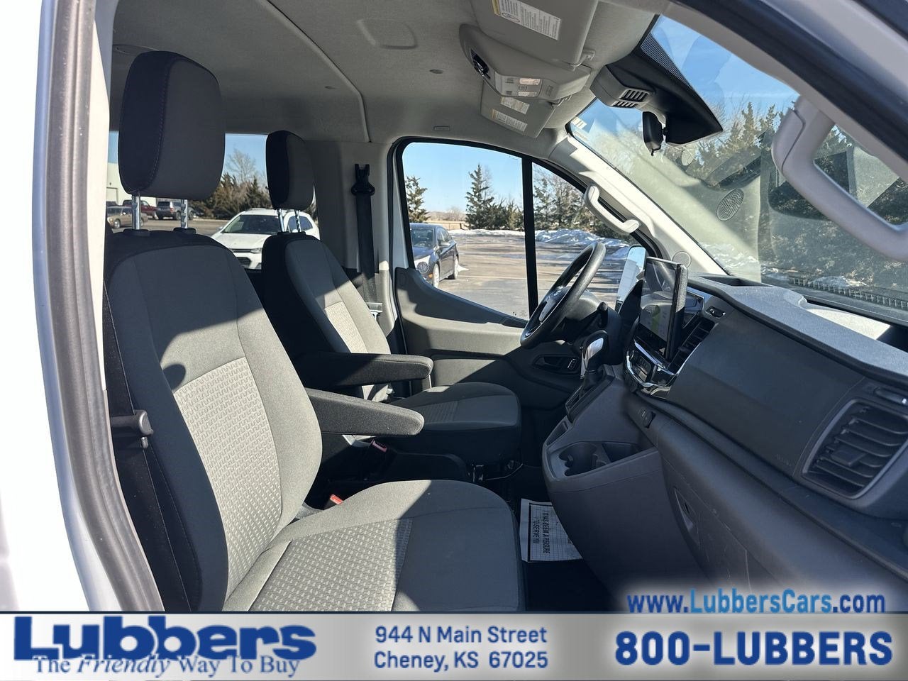 2024 Ford Transit Passenger Wagon XLT