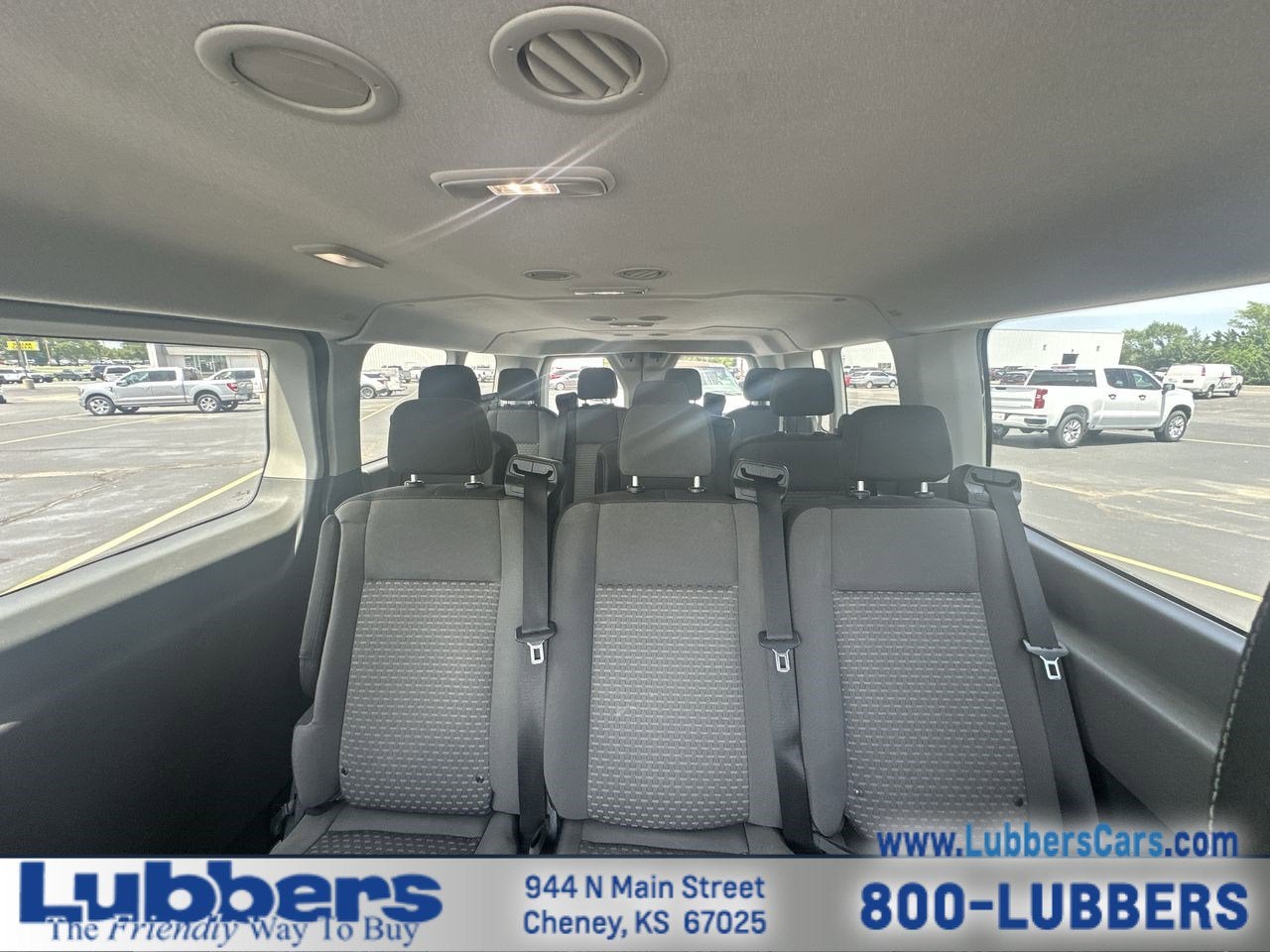 2023 Ford Transit Passenger Wagon XLT