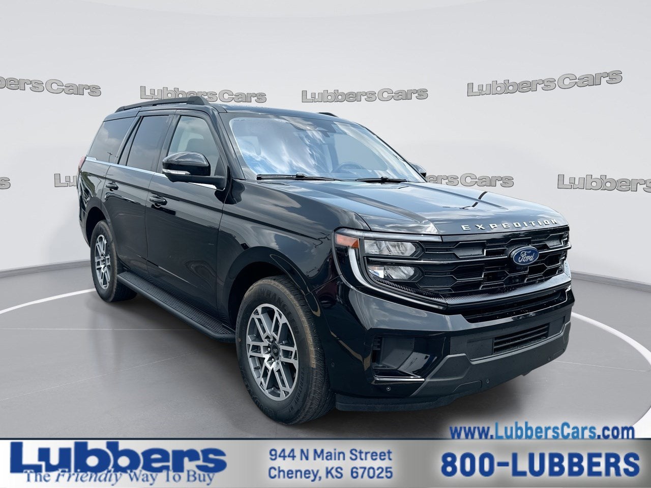 2025 Ford Expedition Active's photo