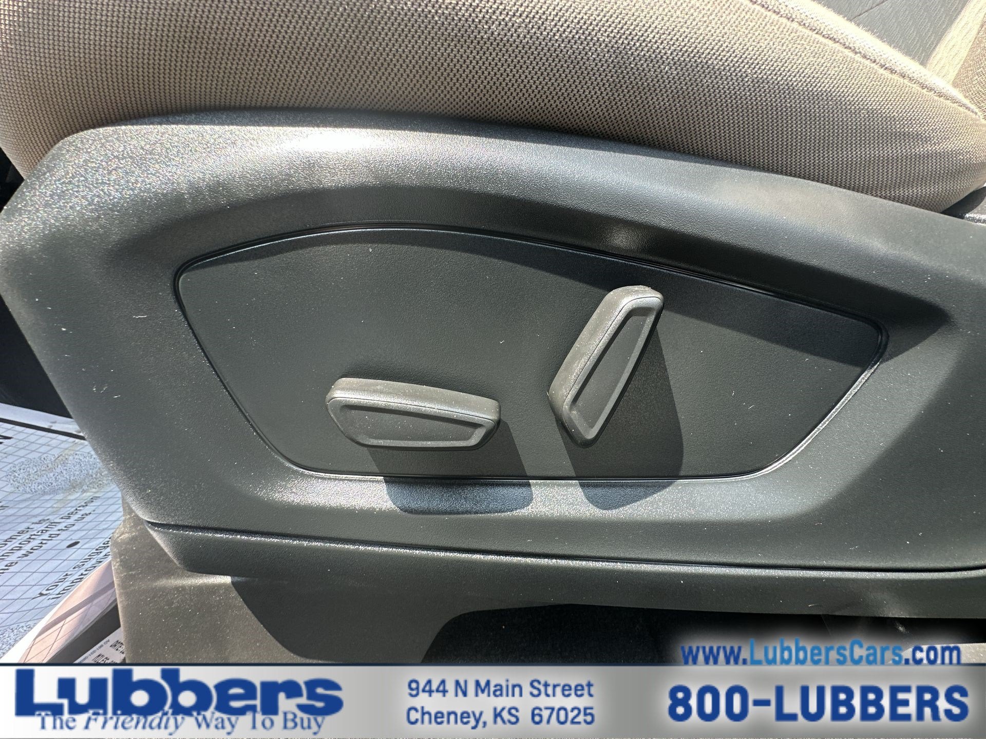 2020 Ford Explorer Base