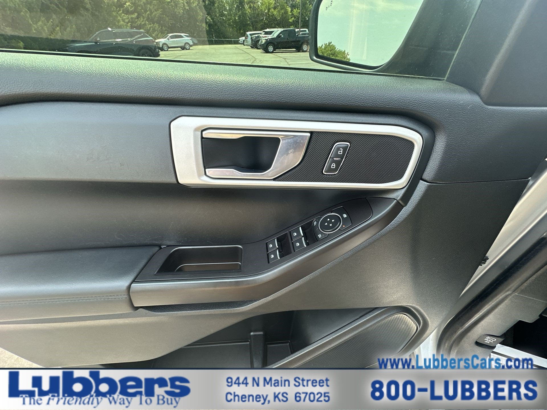 2020 Ford Explorer Base