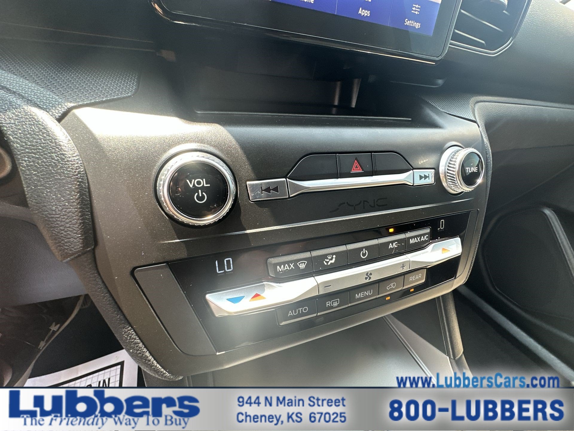 2020 Ford Explorer Base
