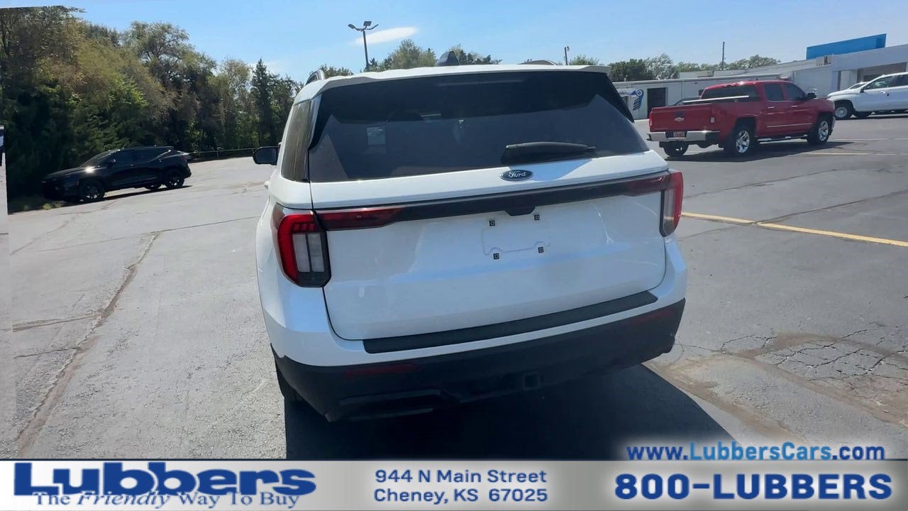 2025 Ford Explorer ST-Line