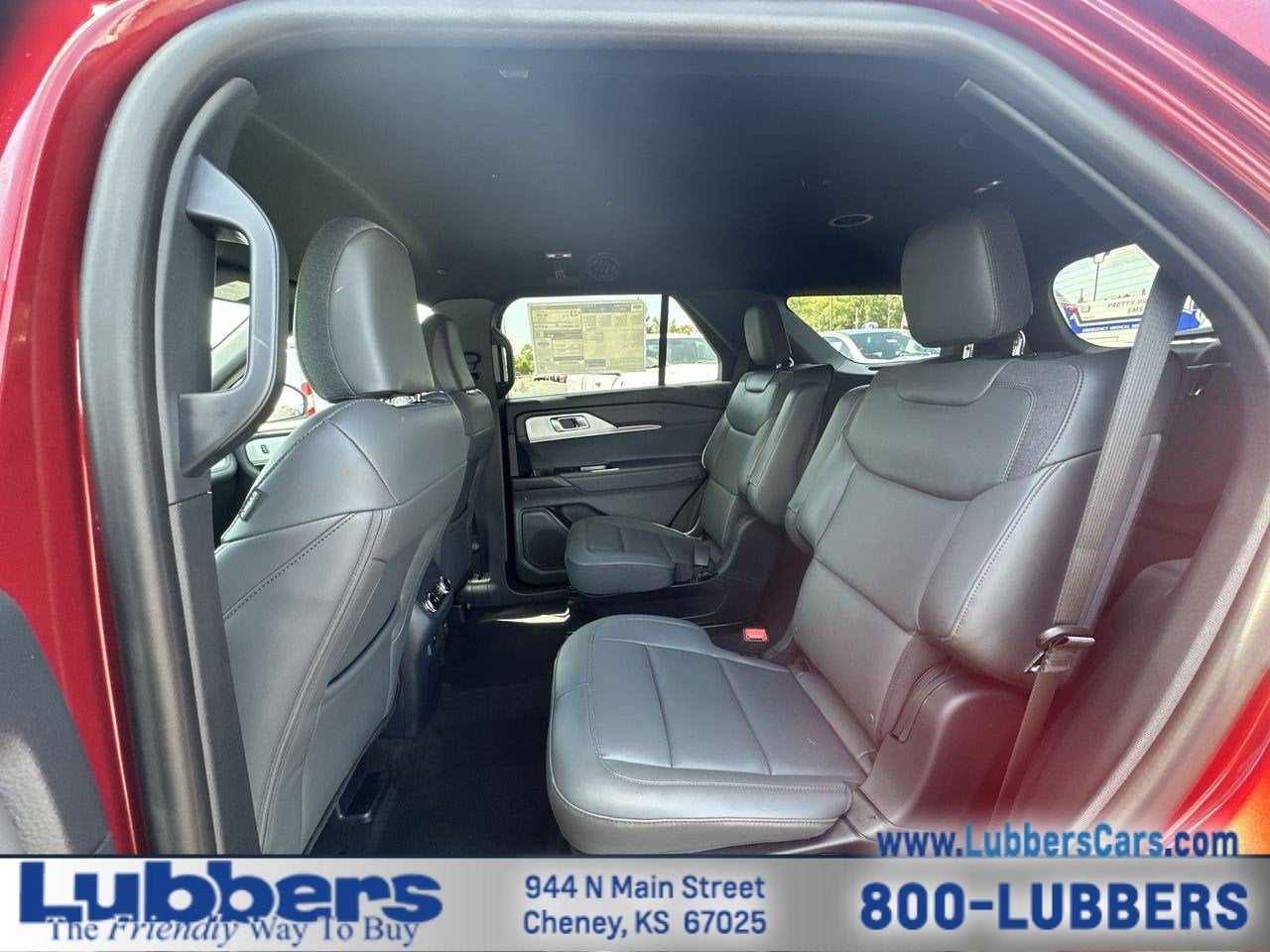 2027 Ford Explorer Active w/200A Pkg