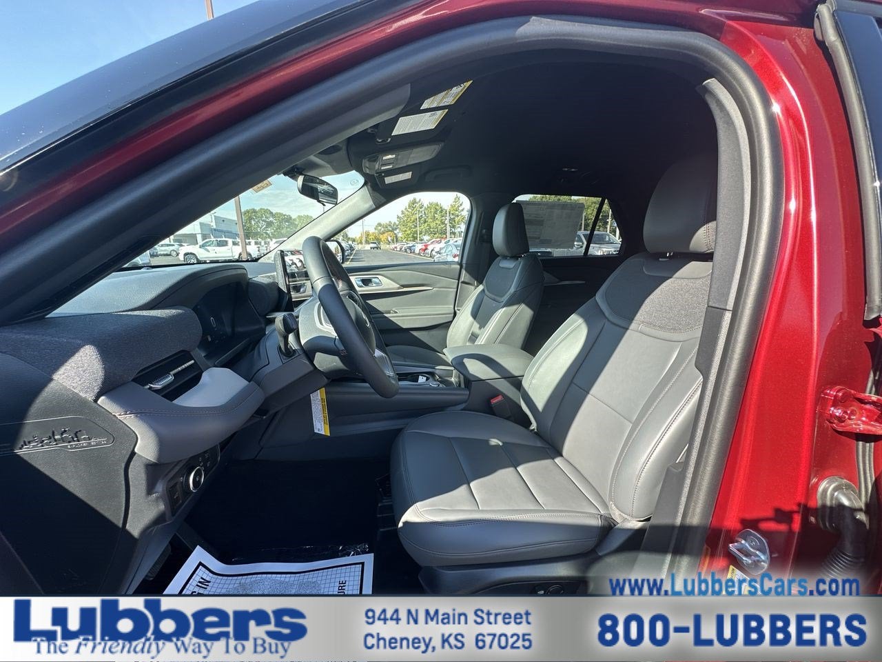 2027 Ford Explorer Active w/200A Pkg
