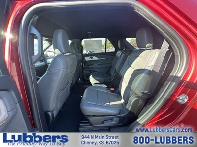 2027 Ford Explorer Active w/200A Pkg