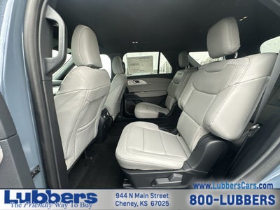 2027 Ford Explorer Active w/200A Pkg