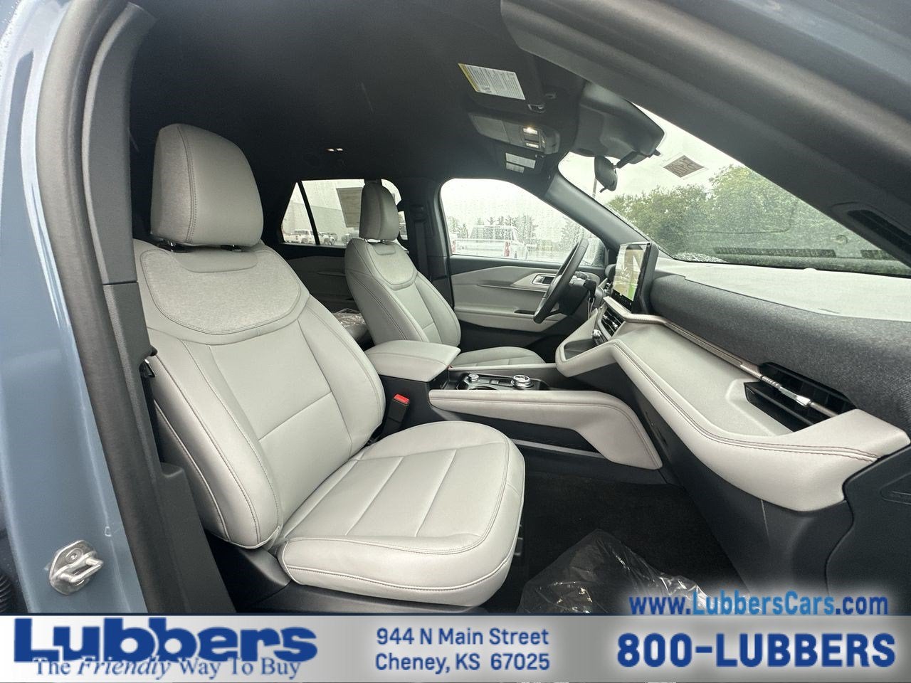 2027 Ford Explorer Active w/200A Pkg