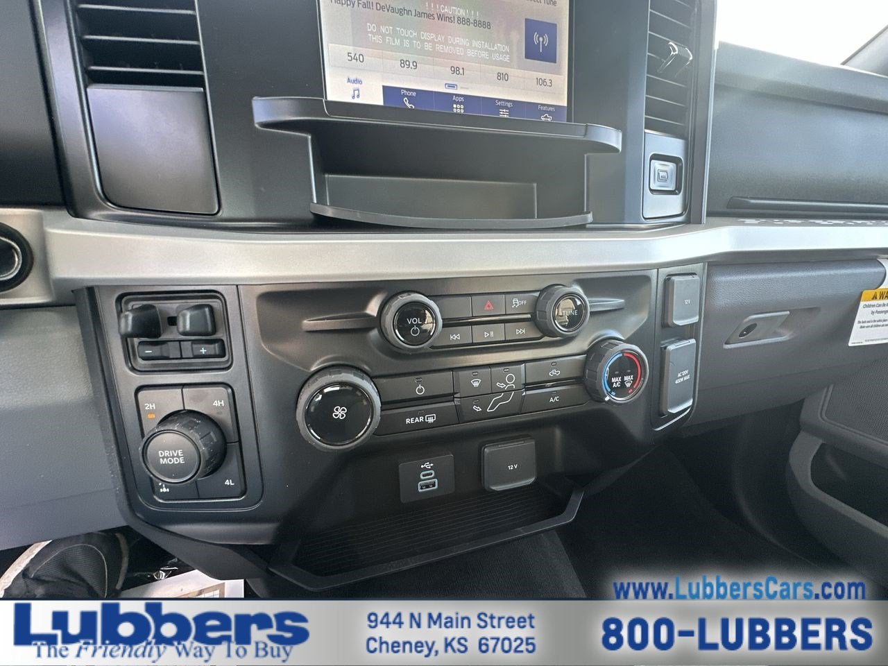 2027 Ford Super Duty F-250 SRW XLT