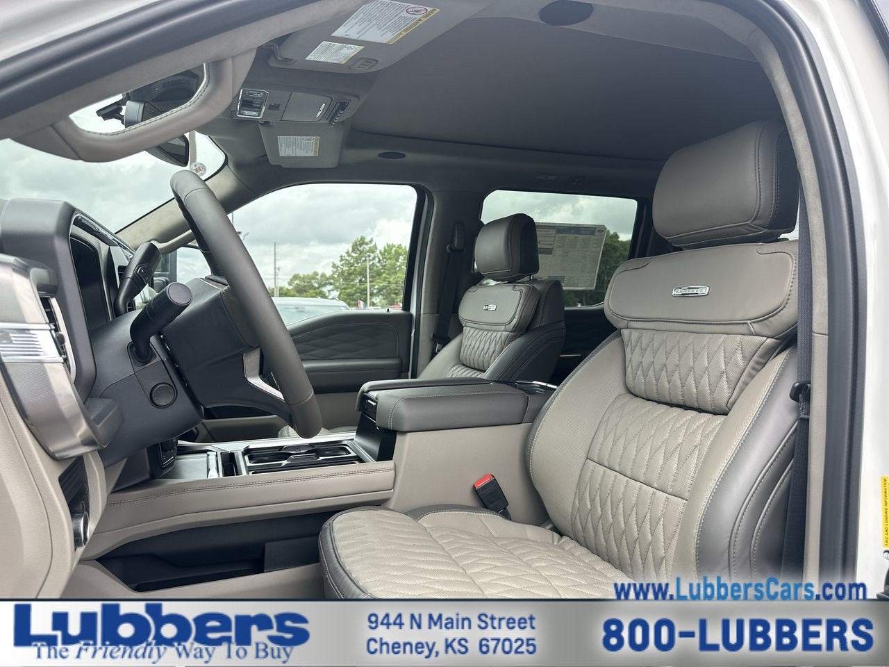 2026 Ford Super Duty F-350 SRW F-350® Platinum®