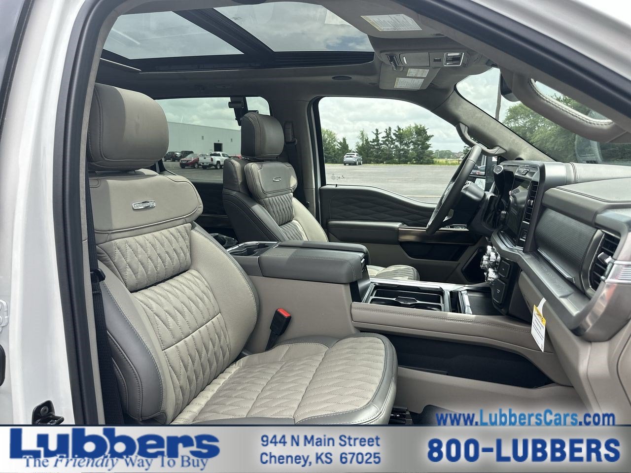 2026 Ford Super Duty F-350 SRW F-350® Platinum®