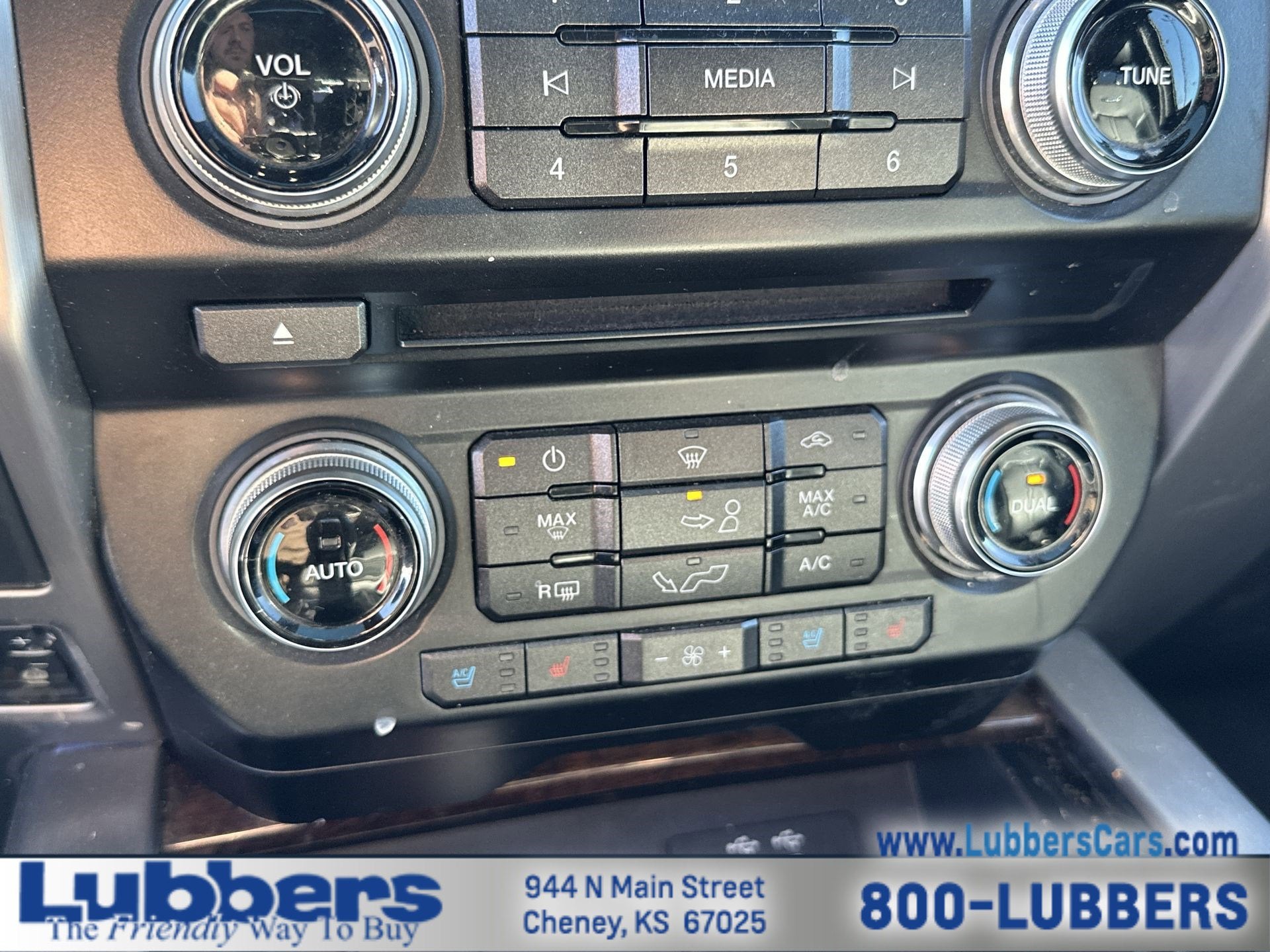 2016 Ford F-150 Platinum