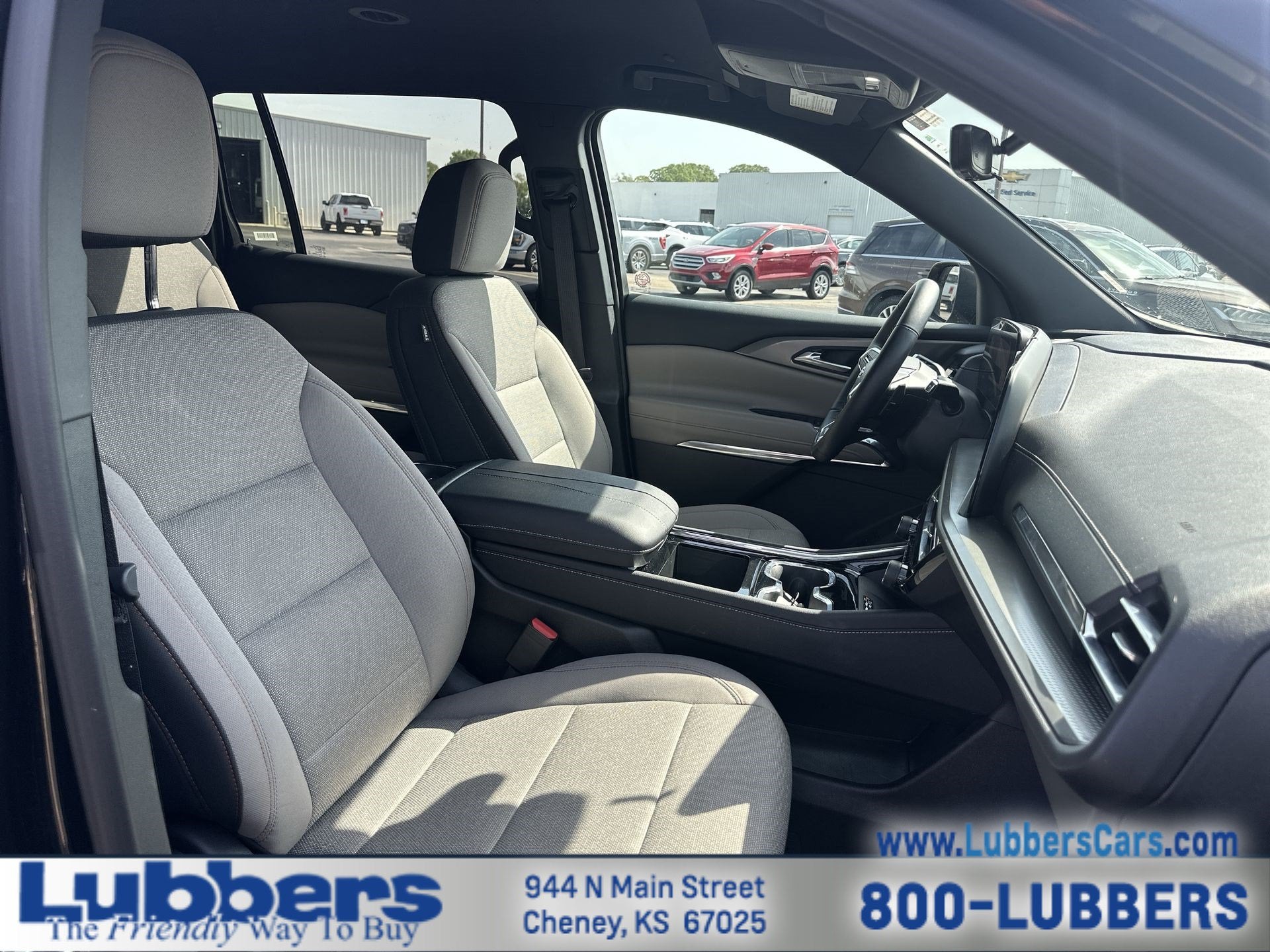 2026 Chevrolet Traverse FWD LT