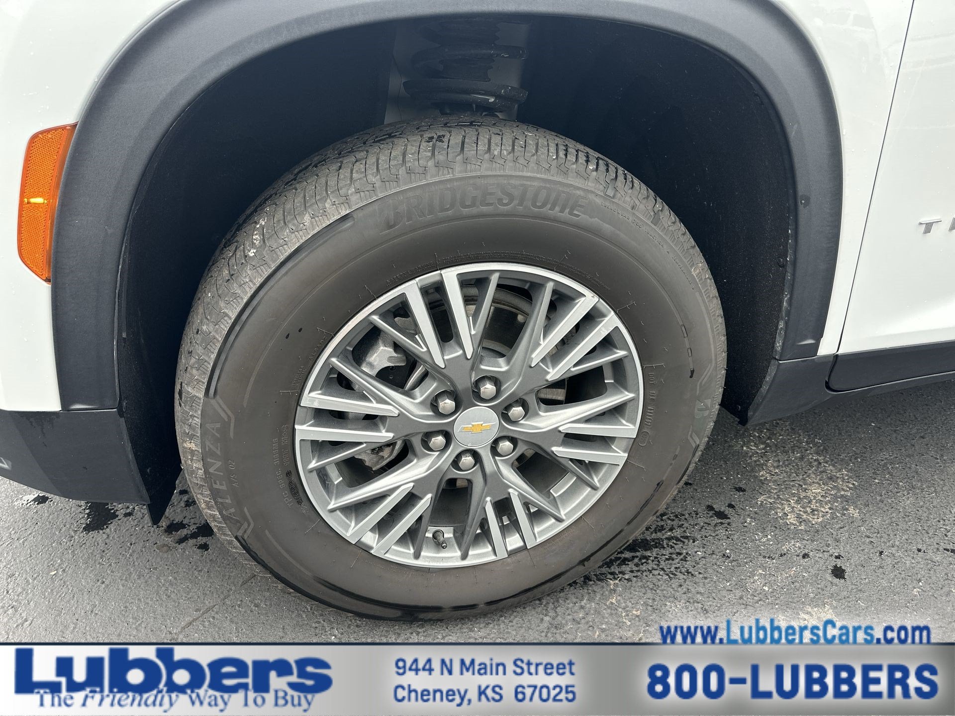 2026 Chevrolet Traverse FWD LT