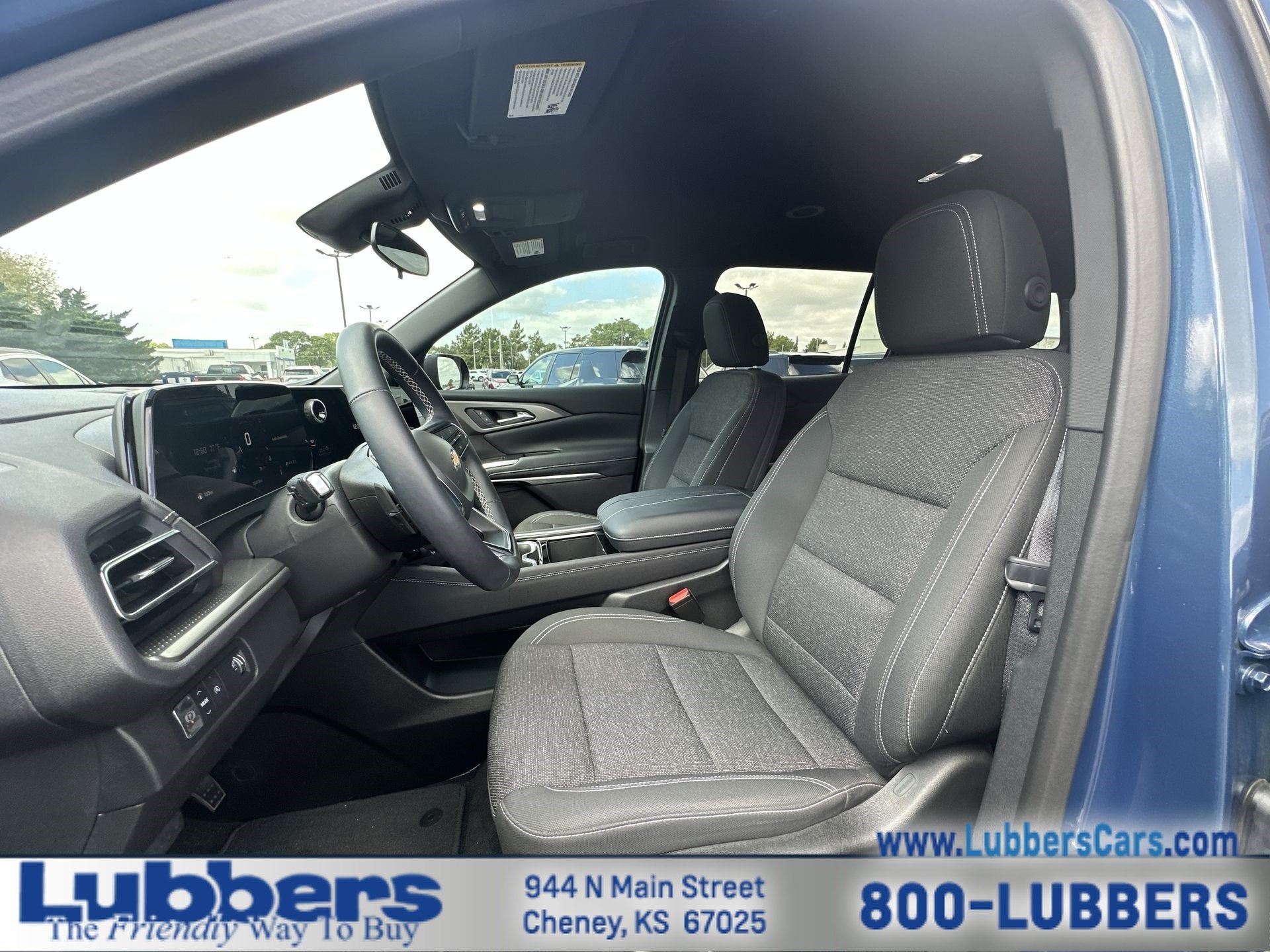 2025 Chevrolet Traverse FWD LT
