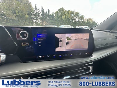 2025 Chevrolet Traverse FWD LT