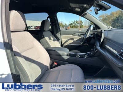 2025 Chevrolet Traverse FWD LT