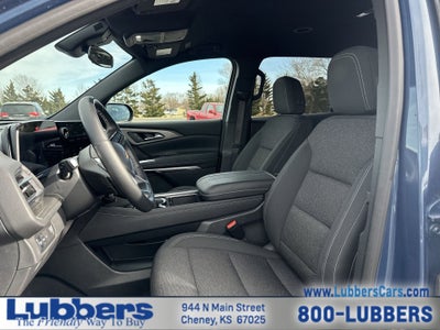 2025 Chevrolet Traverse FWD LT