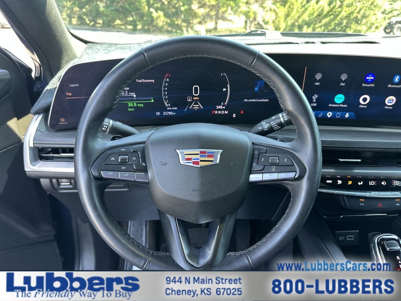 2025 Cadillac XT4 FWD Premium Luxury