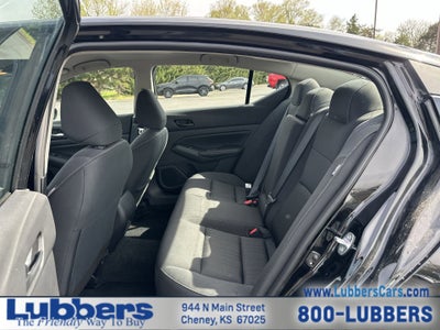 2025 Nissan Altima SV