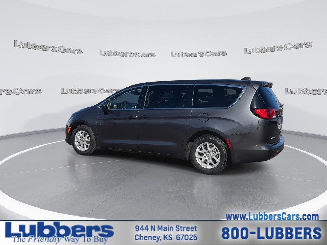 2023 Chrysler Voyager LX