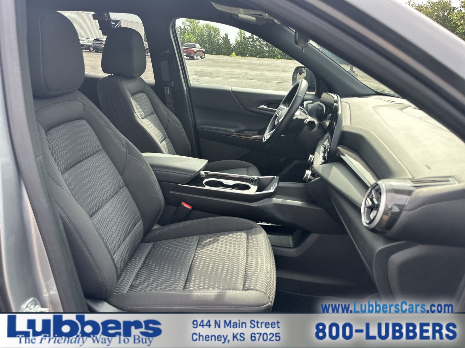 2025 Chevrolet Equinox FWD LT