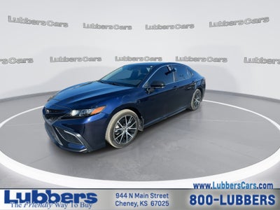 2022 Toyota Camry SE