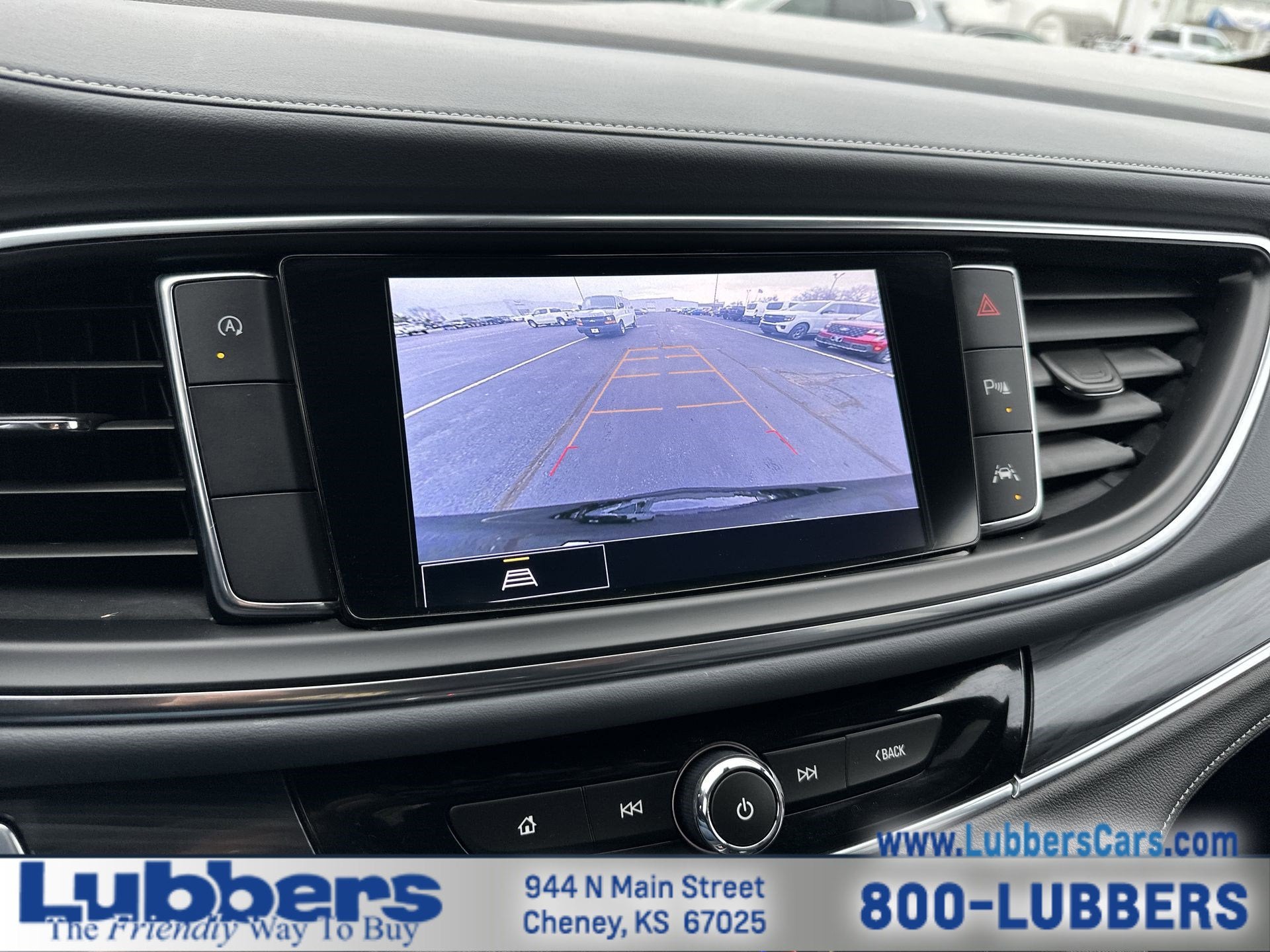 2023 Buick Enclave Essence