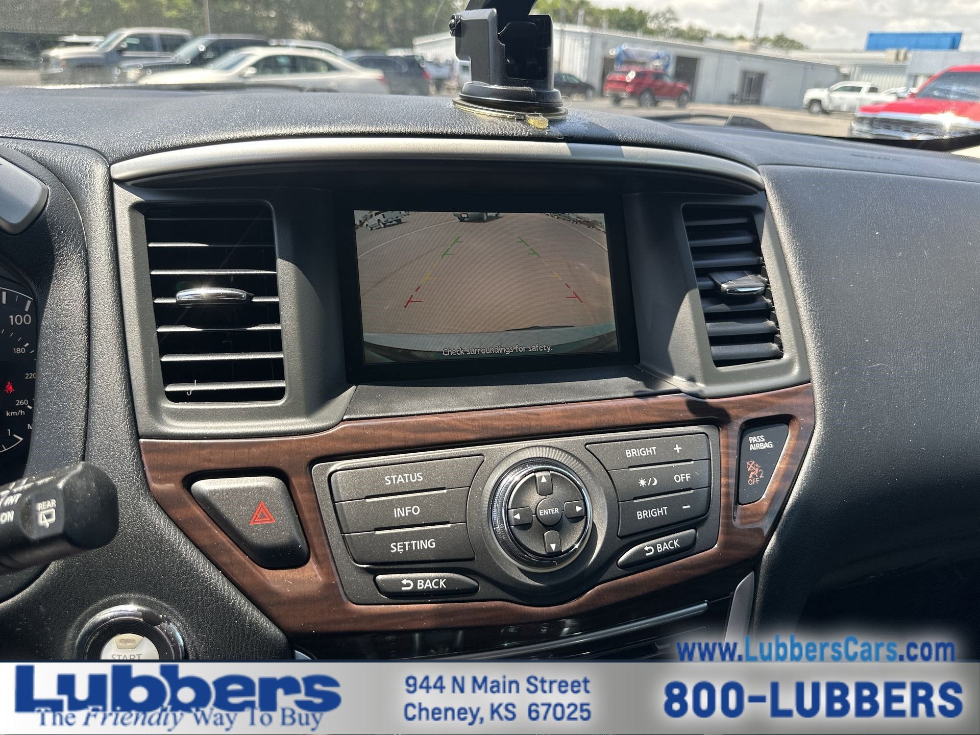 2015 Nissan Pathfinder SL