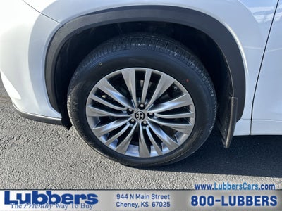 2021 Toyota Highlander Platinum